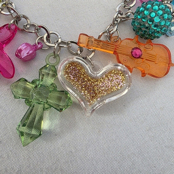 Vintage 80s Charm Bracelet - Picture 5 of 12